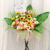 Sweet Thoughts Congratulatory Stand